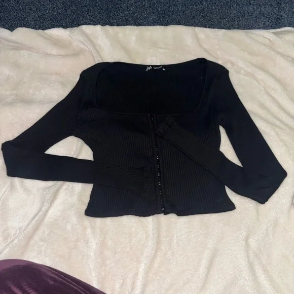 Zara top - Picture 2 of 4